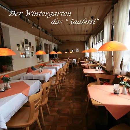 Hotel-gasthof Rose Szálloda